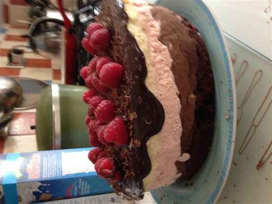 Re: Dinner party food