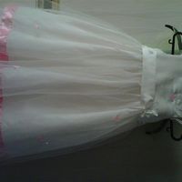 Re: is any1 dressing there bridesmaid different??