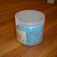 Vases, mirror plates and decorative gravel for sale with photos!!