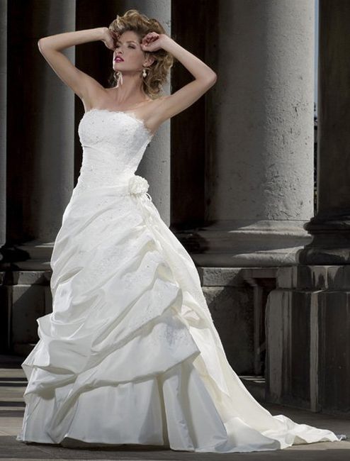 Re: I've ordered my dress!!