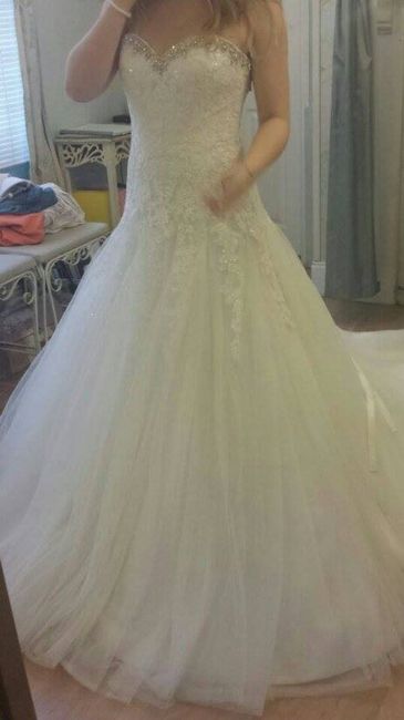 Help! Torn between 2 Dresses! 