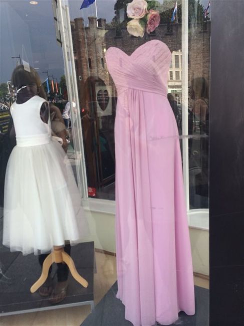 Bridesmaids Dresses Chosen *Flash*