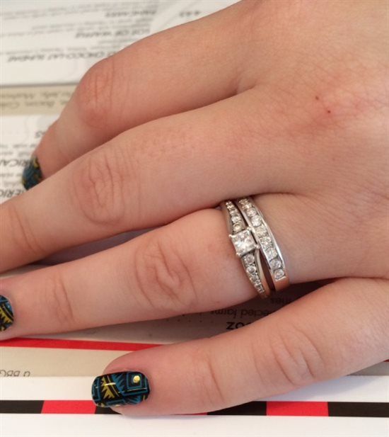 Bought my wedding ring yesterday :D *flash*