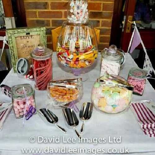 Selling everything you need for a DIY candy buffet (minus the sweets!) plus a guestbook sign