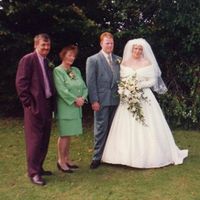 Re: anyone get married or go to a wedding in late 1980s/early 1990s?