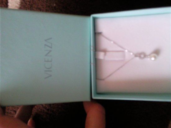 STUNNING PEARL & DIAMOND NECKLACE -With pics x