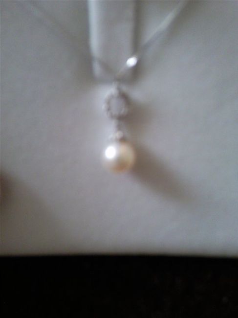 STUNNING - Diamond & Pearl White Gold Necklace - Brand New in Box - Bridal jewellery or special occa