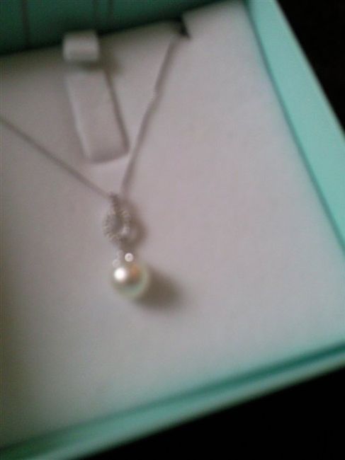 STUNNING - Diamond & Pearl White Gold Necklace - Brand New in Box - Bridal jewellery or special occa