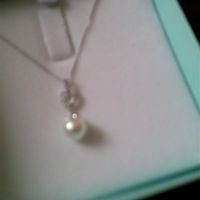 STUNNING - Diamond & Pearl White Gold Necklace - Brand New in Box - Bridal jewellery or special occa