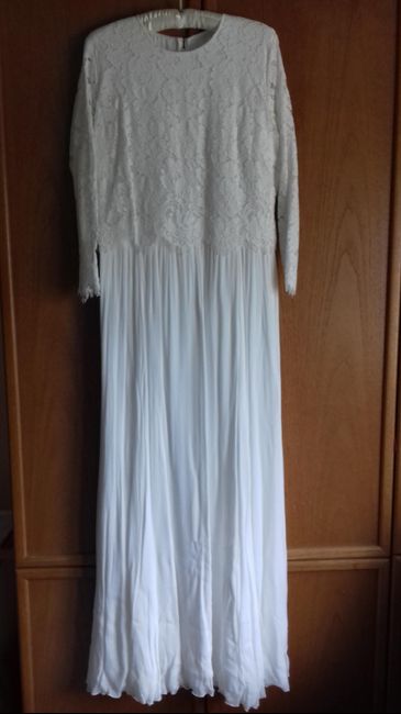 Dyeing the dress 1