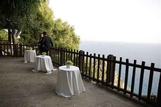 Re: HELP!!! please wedding abroad advice :)