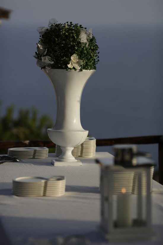 Re: HELP!!! please wedding abroad advice :)