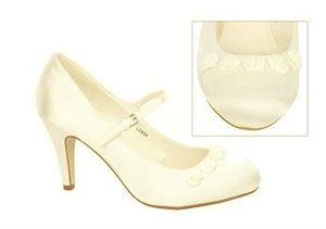 Wedding this Saturday, here's a quick flash :)