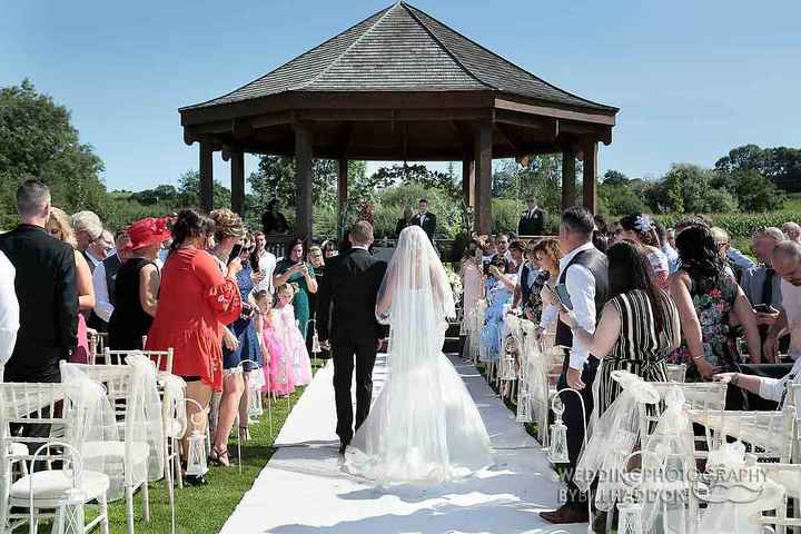Outdoor ceremony logistics - getting to start of aisle! - 2