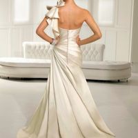 Re: another dress thread...cant help it!! *FLASH*