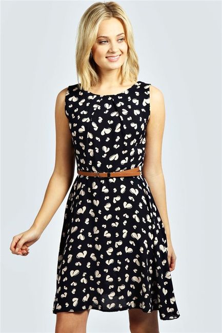 What shoes to wear with this dress?