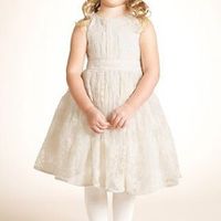 Re: Bridesmaids dresses have come, quick flash