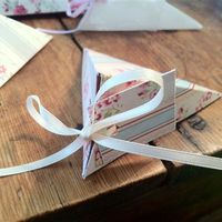 wedding favour box's filled with petals for sale various colours