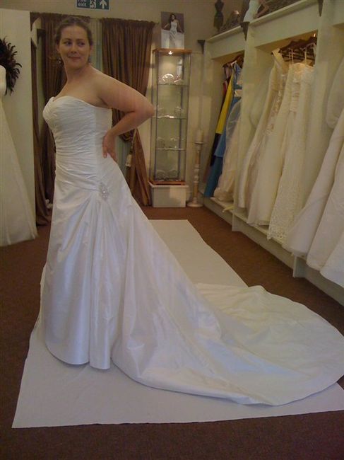 Re: (In prep for awards) Flash Your Dress!!