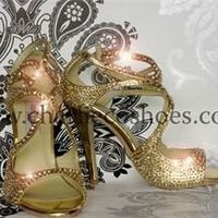 Re: Calling all shoe-a-holics!