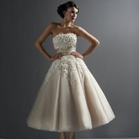 Re: Flash of wedding dresses