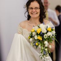 Re: bridal hair whats everyone having?? flashes please!!!