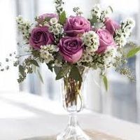 Re: Cut glass vase centrepieces