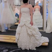 Re: I think it's about time for a dress flash!