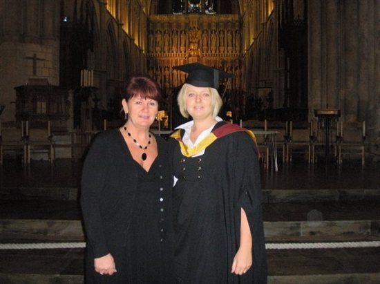 Re: Dress for graduation??