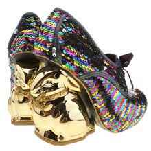 Re: What's on your Christmas list?