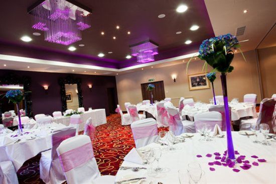 Re: Easter 2012 brides???