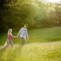 Re: Advice from TOGS please .. H2B hates having his photo taken..