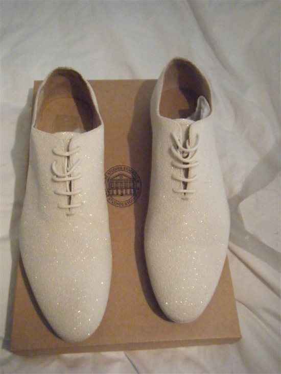 Re: lets all flash our wedding shoes!!!