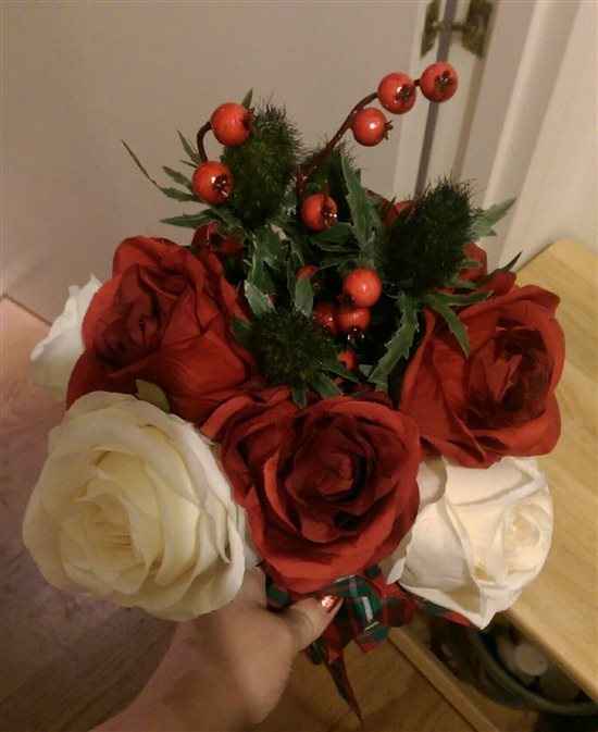 Re: How many brides are DIYing the bouquets/flower arrangements?