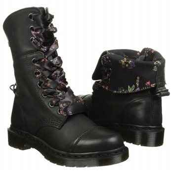 Re: Girls. You need new boots.