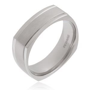 Bought our wedding rings! *flash*