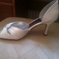 Belle By Paradox India Wedding Shoes, Ivory, Size 5 - BRAND NEW