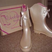 Various wedding items for sale, incl Mark Lesley BM dresses, cravats & hankies etc