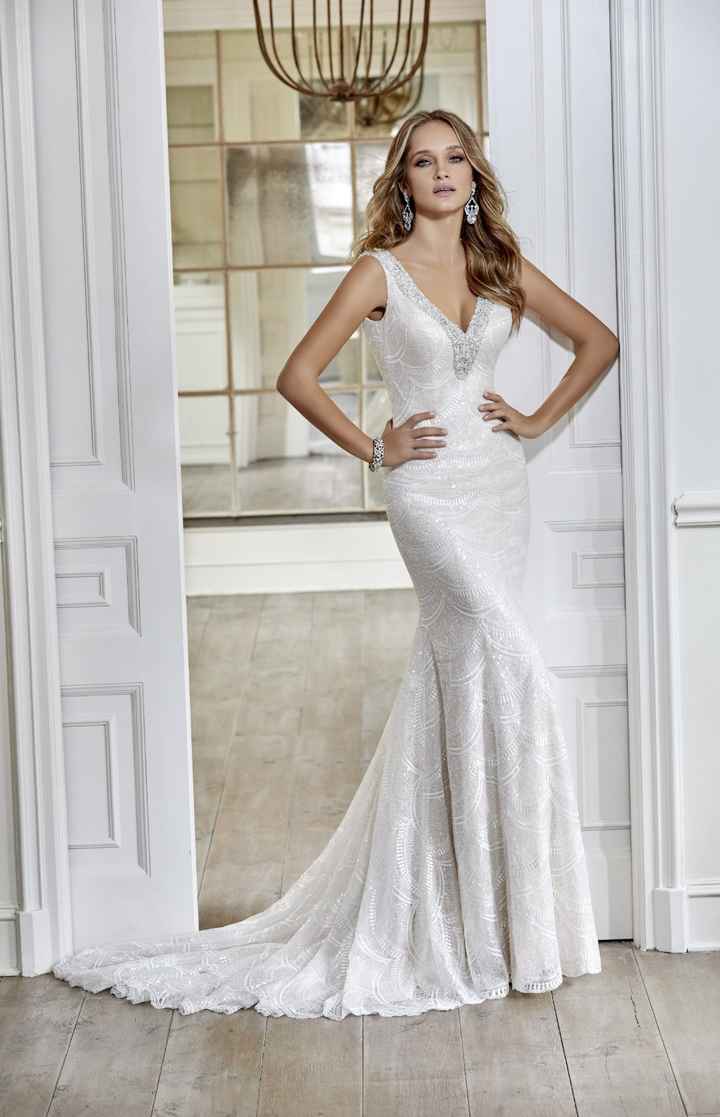 Wedding dress outdated ? - 1