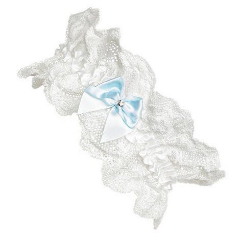 Re: Flash me your garters