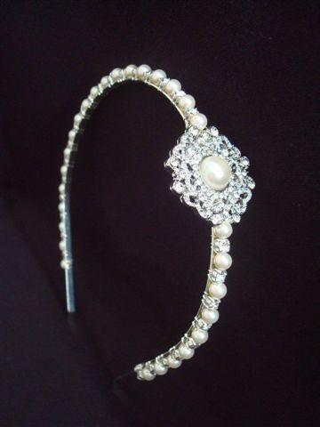 Re: Wanted Pearl Side Tiara or Headband