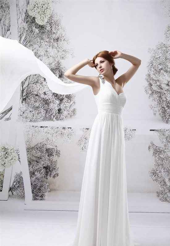 Re: Grecian Chiffon Brides Dress?