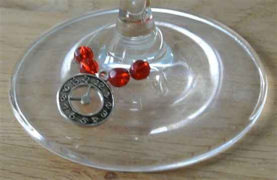 **FLASH** Alice in Wonderland wine glass charms