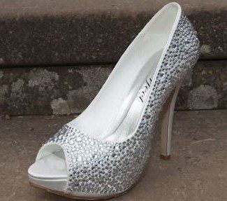 Perfect Sarah wedding shoes size 5 - never worn!