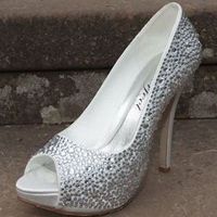 Re: Perfect Sarah wedding shoes size 5