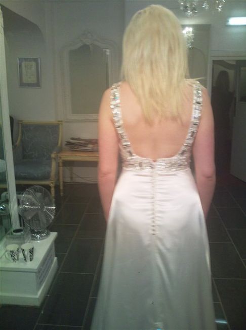 Re: I've just bought my wedding dress!!!!