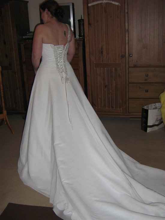 Limited edition Maggie Sottero dress size 12