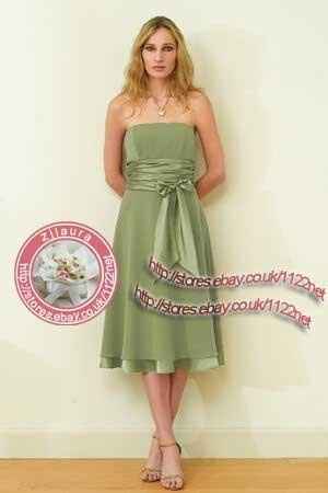 Does anyone recognise these bridesmaid dresses?