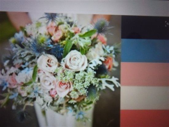 Re: Navy wedding.... Floral arrangements