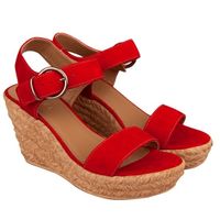 Re: Long wedding dress - height of shoe heels?